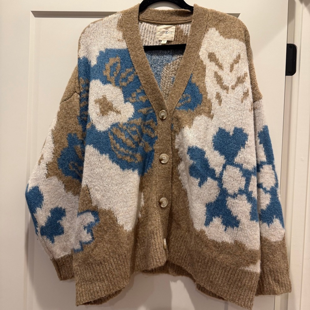 Cottagecore Floral Umgee Oversized Cardigan Sweater M Blue Brown Button Front